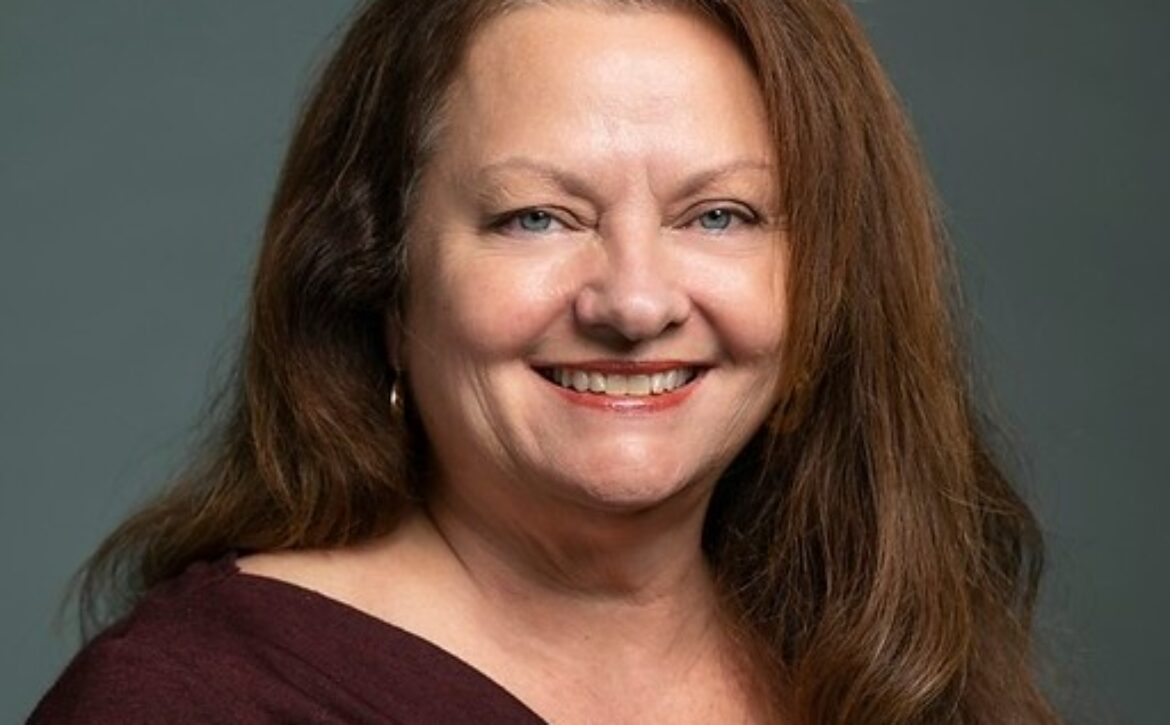 Lisa Wood2